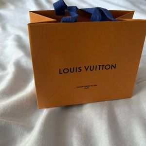 Louis Vuitton xs shopping bag